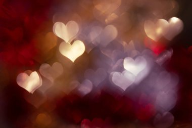 Kalp krizi geçmişi, Sevgililer Günü geçmişi. Kalp B.