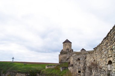 Carcassonne şehrinde ortaçağ şatosu