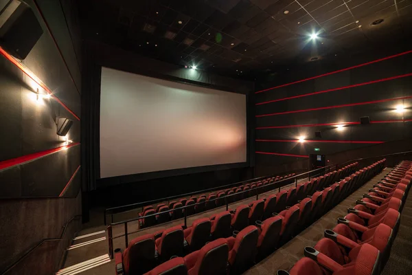 Empty Cinema Theater Red Seats Lights — Stock Photo, Image