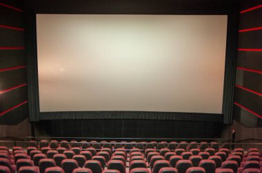 Kırmızı koltuklu ve yıldızlı boş sinema. 3d illüstrasyon