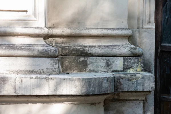 コンクリートの柱の抽象的な背景 — ストック写真