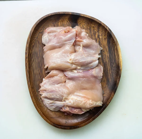 Kycklingbröst Med Kryddor Och Örter — Stockfoto