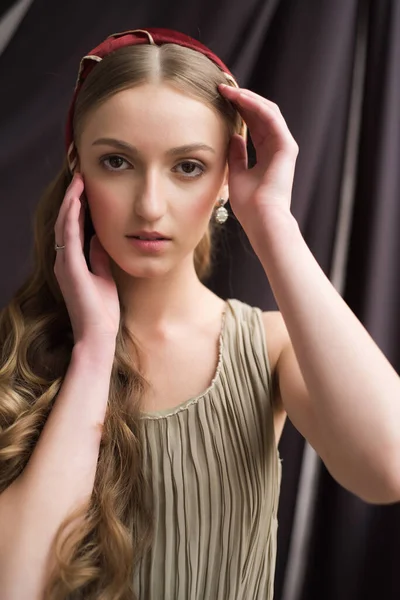 Beautiful Young Model Long Hair Makeup Studio — Stock Photo, Image