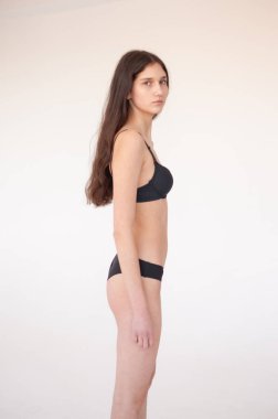 Kadın. Stüdyo fotoğrafı. Model ajansı için fotoğraf çekimi