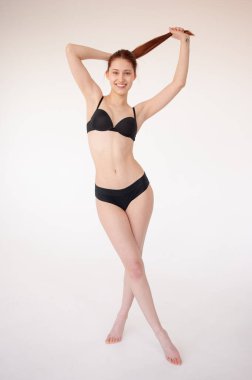 Kadın. Stüdyo fotoğrafı. Model ajansı için fotoğraf çekimi