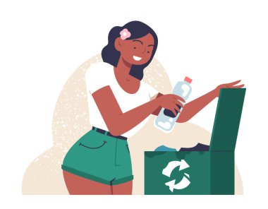 Sürdürülebilir yaşam tarzı konsepti. Yeşil çöp tenekesinin yanındaki kadın. Geri dönüşüm ve yeniden kullanım, sıfır atık. Plastik şişeli genç kız. Çizgi film düz vektör çizimi beyaz arkaplanda izole edildi