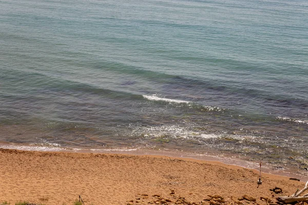 시칠리아섬의 해변들은 지중해에서 아름다운 모래들을 자랑하고 있으며 막대가 과만나 독특하고 — 스톡 사진