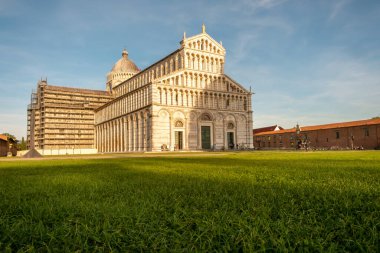 Ortaçağ Katedrali Mucizeler Meydanı, İtalya
