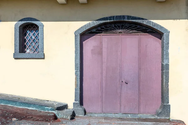 Doors Windows Ancient Sicilian Houses — Stock Photo, Image