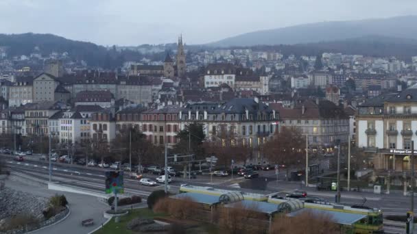 Luftaufnahme Des Dammes Der Stadt Neuchatel Der Schweiz — Stockvideo