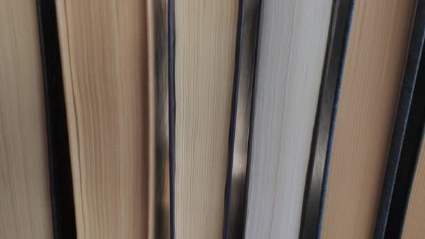 Книжкові Стелажі Бібліотеці Впритул Багато Книг Організовано Полицях Великій Книгарні — стокове відео