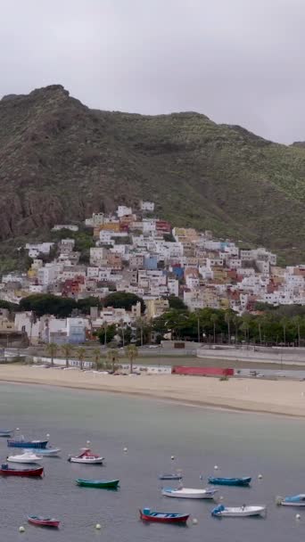 Vista Aérea Famosa Praia Teresitas Parte Nordeste Tenerife Nas Ilhas — Vídeo de Stock