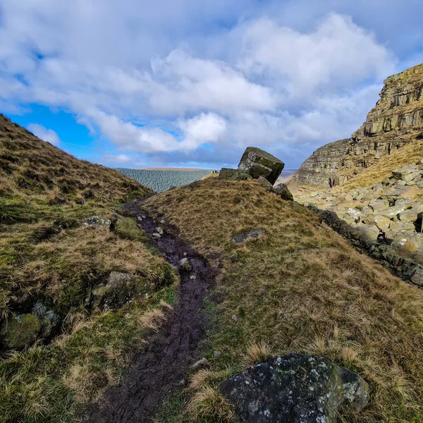 National Park Peak District Ladybower Reseroir Alport Castle 2022 — стокове фото