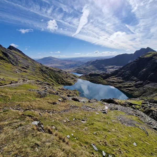 Conquering Snowdon Journey Summit Wales Highest Peak Exploring Breathtaking Scenery — Stock Photo, Image