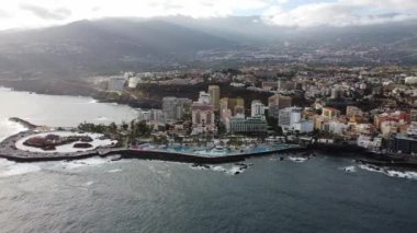 Puerto de la Cruz Körfezi Hava Görüntüsü