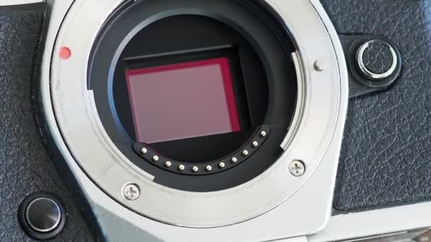 Close Sensor Eletrônico Uma Câmera Digital — Vídeo de Stock