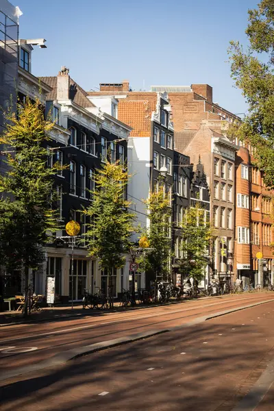 Amsterdam caddelerinde 1 - Hollanda