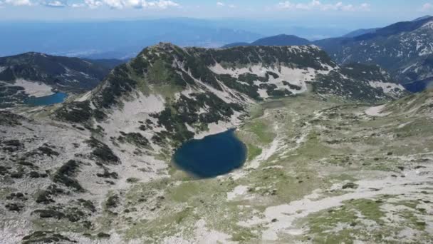 Vue Imprenable Sur Lac Les Montagnes Dans Parc National Pirin — Video