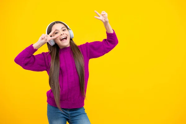 Excited Face Teenager Child Girl Headphones Listening Music Wearing Stylish — Fotografia de Stock