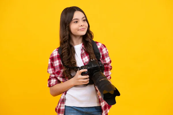 Hobbi Vagy Karrier Fotós Kezdőknek Tinédzser Lány Modern Fényképezőgéppel Videó — Stock Fotó