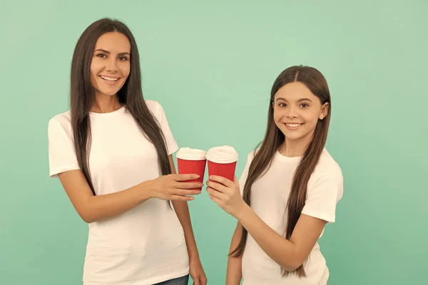 Happy Mother Daughter Drinking Coffee Blue Background — Foto de Stock