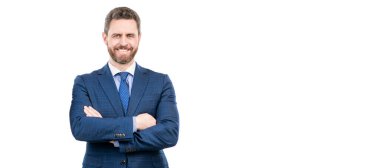 Mutlu, kendine güvenen avukat gülüşü kollarını resmi bir takım elbisenin içinde beyaza sarılmış, kendine güvenini koruyor. İnsan yüzü portresi, fotokopi alanı olan pankart. Takım elbiseli bir iş adamı, izole stüdyo geçmişi var.