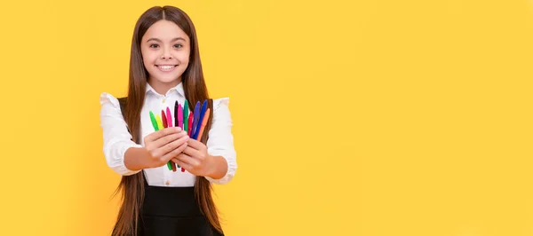 Punya Alat Tulis Baru Anak Bahagia Terus Merasakan Tips Alat — Stok Foto