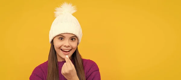 Childhood Health Child Winter Hat Taking Pill Food Supplement Horizontal — Φωτογραφία Αρχείου