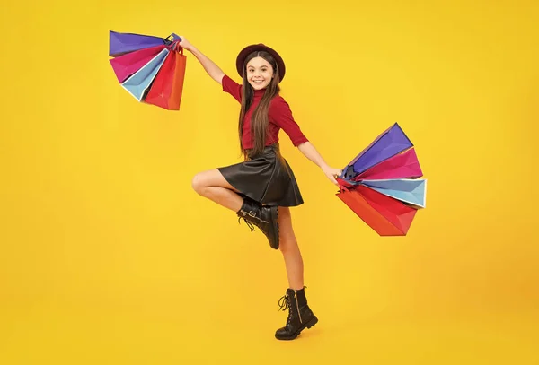 Sale Shopping Concept Teen Girl Holding Shopping Bags Isolated Studio — Stock fotografie