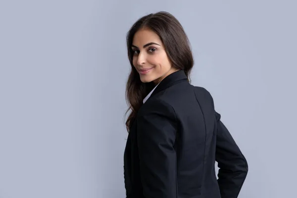 Portrét Obchodní Ženy Atraktivní Mladá Hezká Veselá Podnikatelka Obleku Izolované — Stock fotografie