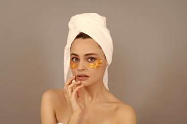 Terry Havlu 'lu şehvetli bayan cilt için altın göz bandı kullan, hidrojel..