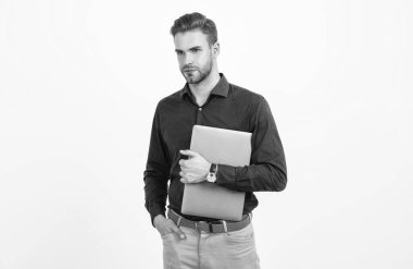 Yakışıklı iş adamı bilgisayarı beyazdan izole etmiş, müdür..