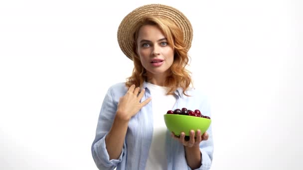 Beautiful Sensual Smiling Woman Straw Hat Eating Sweet Cherry Summer — Vídeo de stock