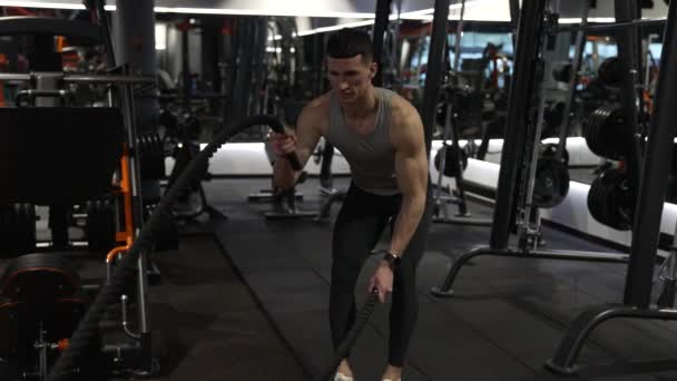 Strong Sportsman Training Sport Gym Battle Rope Sport Sportsman Battle — Stok video