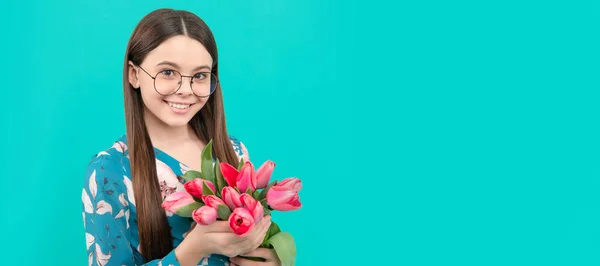 Happy Child Face Glasses Tulips Mothers Womens Day Kid Hold — Φωτογραφία Αρχείου