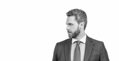 Beyaz fotokopi odasına izole edilmiş, traşsız yüz profili olan profesyonel bir adam..