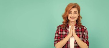 Woman isolated face portrait, banner with mock up copyspace. dreamy lady with curly hair. fashion and beauty. female model casual trend