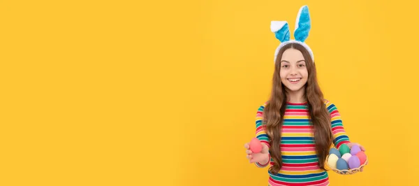 Pleasant Greeting Happy Childhood Cheerful Bunny Kid Happy Easter Holiday — Stock Photo, Image