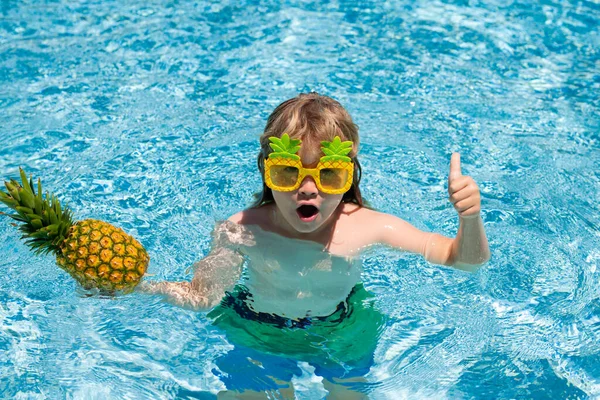 Summer Fruits Kid Swimming Pool — Zdjęcie stockowe