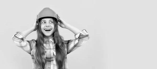 Happy Teen Girl Helmet Checkered Shirt Carpenter Child Hard Hat — Fotografie, imagine de stoc
