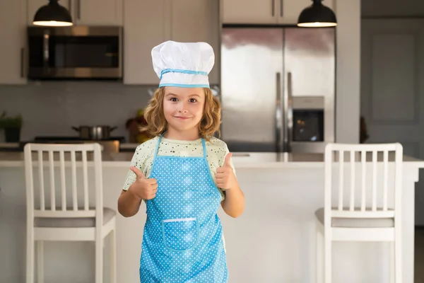 Cuoco Bambino Divertente Cuoco Indossare Cuoco Uniforme Cappello Grembiule Cucinato — Foto Stock