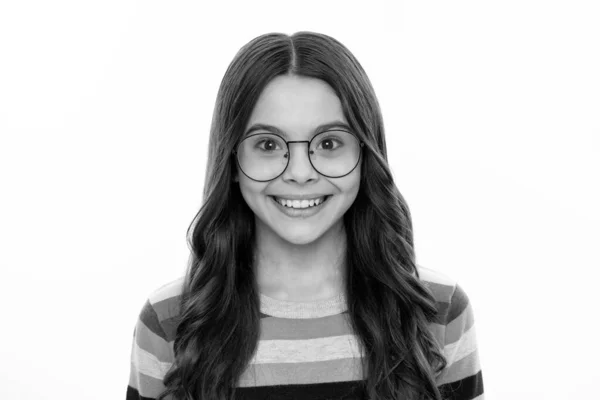 Щаслива Дівчина Обличчям Позитивними Усміхненими Емоціями Дитяча Дівчинка Років Портрет — стокове фото