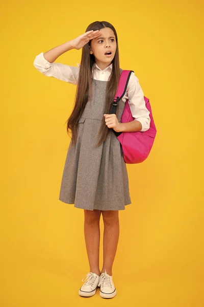 Schoolgirl School Uniform School Bag Schoolchild Teen Student Yellow Isolated — ストック写真