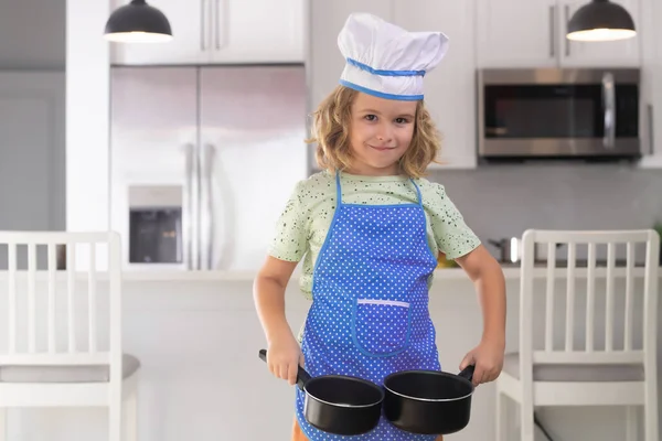 Bambino Cappello Chef Grembiule Che Prepara Cibo Cucina Cucinare Bambini — Foto Stock