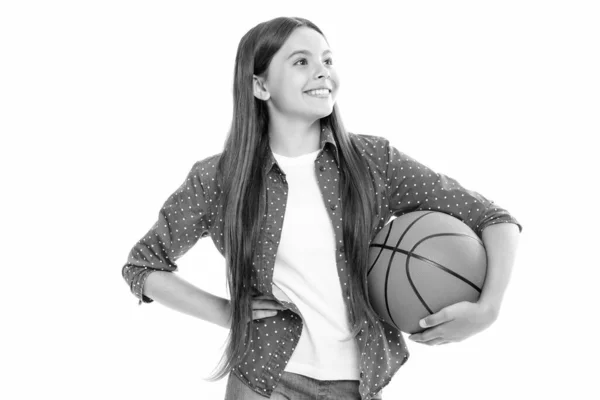 Підліткова Школа Дитячого Баскетболіста Стоїть Білому Тлі Портрет Щасливої Усміхненої — стокове фото