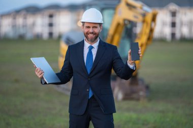 İnşaat mühendisi, inşaat müdürü veya inşaat denetçisi