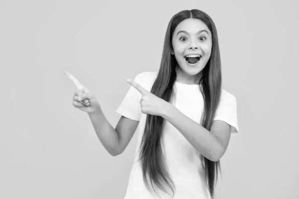 Opgewonden Tiener Blij Verbaasd Opgetogen Emoties Close Portret Van Haar — Stockfoto