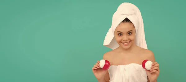 Girl Healthy Skin Facial Treatment Happy Teen Girl Bath Tower — Stock Photo, Image