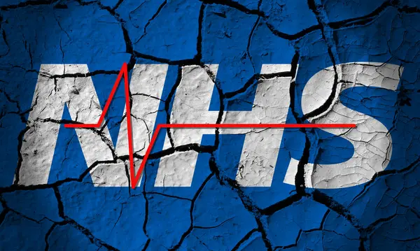 Bristol, İngiltere - 16 Mayıs 2025: Kırık NHS logosu, kırmızı bir kalp atışı çizgisiyle dünyayı çatlatmış, İngiltere sağlık sistemi içindeki köklü sorunlarla ilgili görsel yorum, personel alımından finansman krizlerine kadar