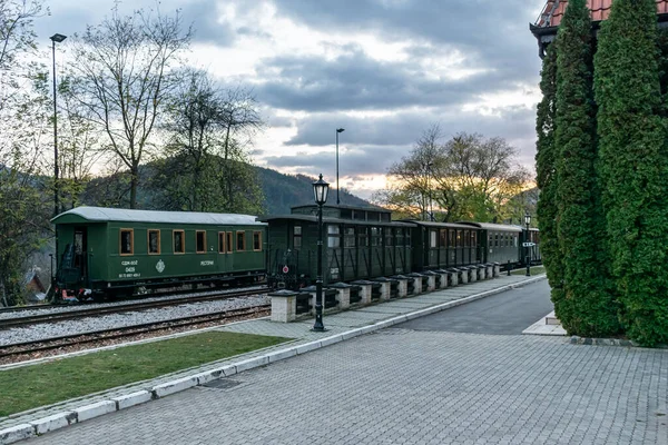 Sargan Eight heritage railway, Mokra Gora